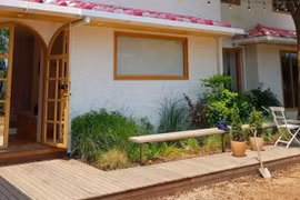 Căn nhà màu hồng "trầm trồ" của các cô nàng BlackPink 