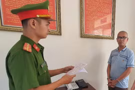 Đắk Lắk: Người đàn ông dùng dao đâm vợ rồi tự sát