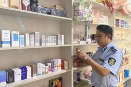 Đắk Lắk: Hàng giả, không rõ nguồn gốc xuất xứ tràn lan dịp cuối năm