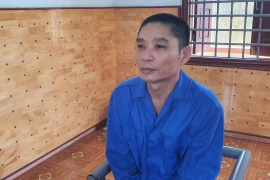 Bắt đối tượng xâm hại con riêng của vợ hờ dẫn đến mang thai