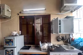 Cận cảnh phòng trọ 3m2 giá 1,8 triệu giữa trung tâm Hà Nội