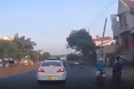 Diễn biến mới vụ thanh sắt rơi trúng người đi đường ở Đắk Lắk