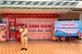 CSGT huyện M'Drắk đẩy mạnh công tác tuyên truyền ATGT cho học sinh 