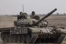 Ukraine yêu cầu viện trợ thêm trang bị để chuyển sang đánh đêm