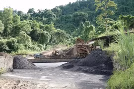 Công ty Kim Phát lắp dây chuyền tuyển quặng trái phép