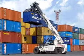 Hòa Phát “lấn sân” sản xuất container... kỳ vọng vượt mục tiêu 2021?