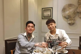 “Hoàng Tử Gió” từng quan hệ mật thiết với thủ lĩnh đa cấp tiền ảo BitcoinDeFi thế nào?