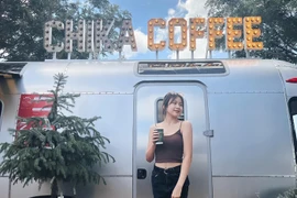 Nhan sắc ái nữ nhà Lưu Thiên Hương