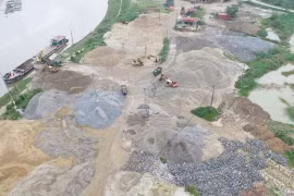 Chủ tịch tỉnh Bắc Ninh chỉ đạo xử lý bến thủy trái phép ở Yên Phong