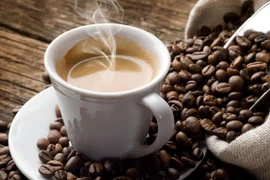 Cà phê Ông Bầu của ái nữ bầu Đức có “bảo bối” gì giành thị phần với Trung Nguyên, King Coffee, Nescafe...?