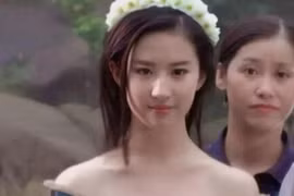 Ảnh cũ cấp 2 của Lưu Diệc Phi đẹp mê lòng người