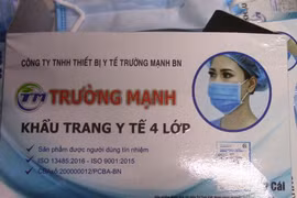 "Tóm gọn" nửa triệu khẩu trang y tế đang đi tiêu thụ “chui“