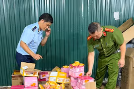 QLTT Hà Nội phát hiện hơn 4.600 chiếc bánh trung thu nhập lậu