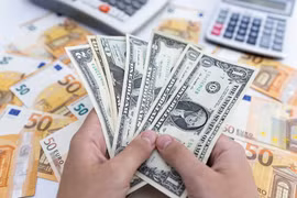 Tỷ giá USD hôm nay 4/7/2024: Biến động thế nào?