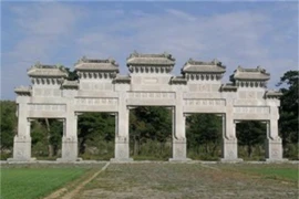 Bí ẩn lăng mộ vua Ung Chính và phi tần, chôn vùi bí mật lớn