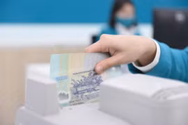 16 ngân hàng cam kết giảm lãi vay: Doanh nghiệp cơ hội “sống”?