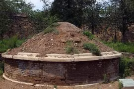 4 dấu hiệu phong thủy tốt trong khu lăng mộ tổ tiên