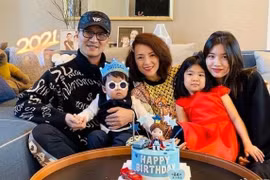 Chương Tử Di sinh con trai ở tuổi 40 