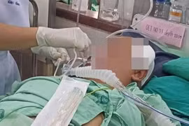 Tiểu tam bị đánh ghen túi bụi và phản ứng của người chồng