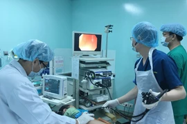 Người đàn ông 3 lần nôn ra máu sau bữa rượu