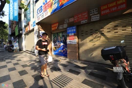 Trả mặt bằng hàng loạt, vì sao chủ nhà dùng dằng giảm giá thuê?