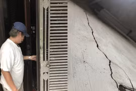 Dự án trụ sở làm việc điện ảnh Quân đội nhân dân thi công gây sụt lún, nứt nhà dân