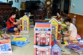  Tận mắt xế sang, biệt thự cúng "người âm" Rằm tháng 7