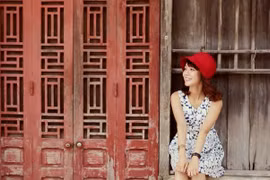 Nữ MC VTV xinh đẹp gây sốc khi tiết lộ có thể bị mù