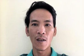 Nhận 'lót tay' 100 triệu để làm sổ đỏ, cựu cán bộ địa chính bị khởi tố