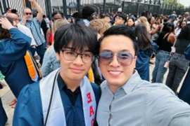 Con trai 18 tuổi của Lam Trường