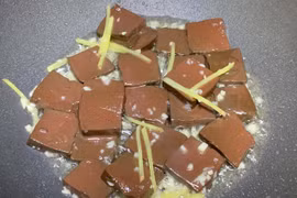 Món này có lượng sắt gấp 10 lần thịt heo nhưng giá rẻ bèo