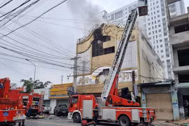 Vụ cháy quán karaoke làm 32 người chết: Truy tố 3 cựu cán bộ công an