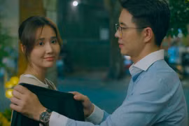 Bác sĩ Tuấn 'Chúng ta của 8 năm sau' khai với vợ cảnh "nóng" 