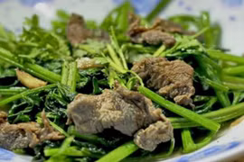 Tống Mỹ Linh bị K vẫn thọ tới 106 tuổi nhờ ăn một loại rau rẻ bèo