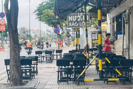 Thu phí vỉa hè, lòng đường: Đúng, nhưng nên thí điểm trước