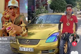 “Dát” 2kg vàng lên người mỗi khi ra đường, người đàn ông Việt lên báo nước ngoài