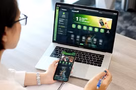 Lùm xùm từ thiện Đàm Vĩnh Hưng - Thủy Tiên, sao kê ngân hàng tại nhà thế nào?