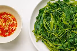 3 sai lầm khi ăn rau muống
