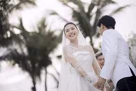 Xuân Lan dằn mặt kẻ réo Johnny Trí Nguyễn vào hôn lễ Ngô Thanh Vân