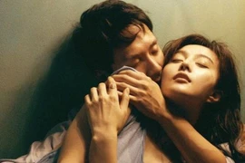 Chồng lộ chuyện ngoại tình qua lời nói ngây ngô của con gái