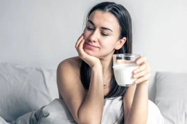 Tác hại khi uống quá nhiều sữa