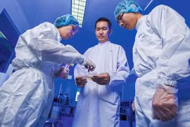 Vắc xin Covid-19 mà ông Hồ Nhân tâm huyết hiện ra sao?