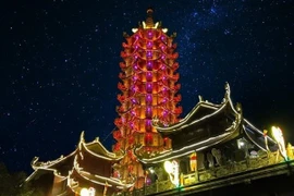 Chùa Thánh Quang nắm giữ 2 kỷ lục thế giới