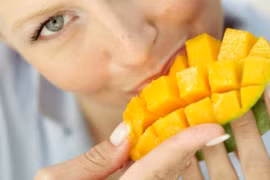 Những thời điểm ăn xoài không thích hợp dễ biến thành "thuốc độc"