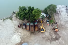 Hiện trạng bến bãi không phép ở Phù Đổng sau yêu cầu dẹp bỏ 