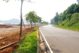 Hô biến 6,8ha đất hồ thủy lợi thành đất xây sân golf