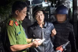 Quảng Nam: Bắt nóng nghi phạm đâm chết người trong lúc nói chuyện