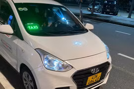 Cảnh cáo tài xế lăng mạ khách hàng, không chở vẫn lấy tiền cước