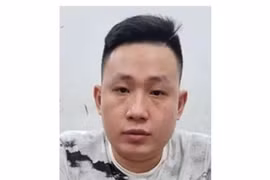 Shipper phát hiện chất cấm bên trong hộp tai nghe Airpods Pro