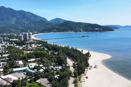 Lấn biển làm khu thương mại tự do: Lãnh đạo Đà Nẵng nói gì?